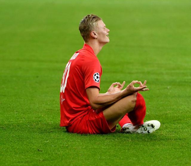 乐动体育官方网站 -包含那不勒斯再度上演帽子戏法，国安后防线成筛子！的词条