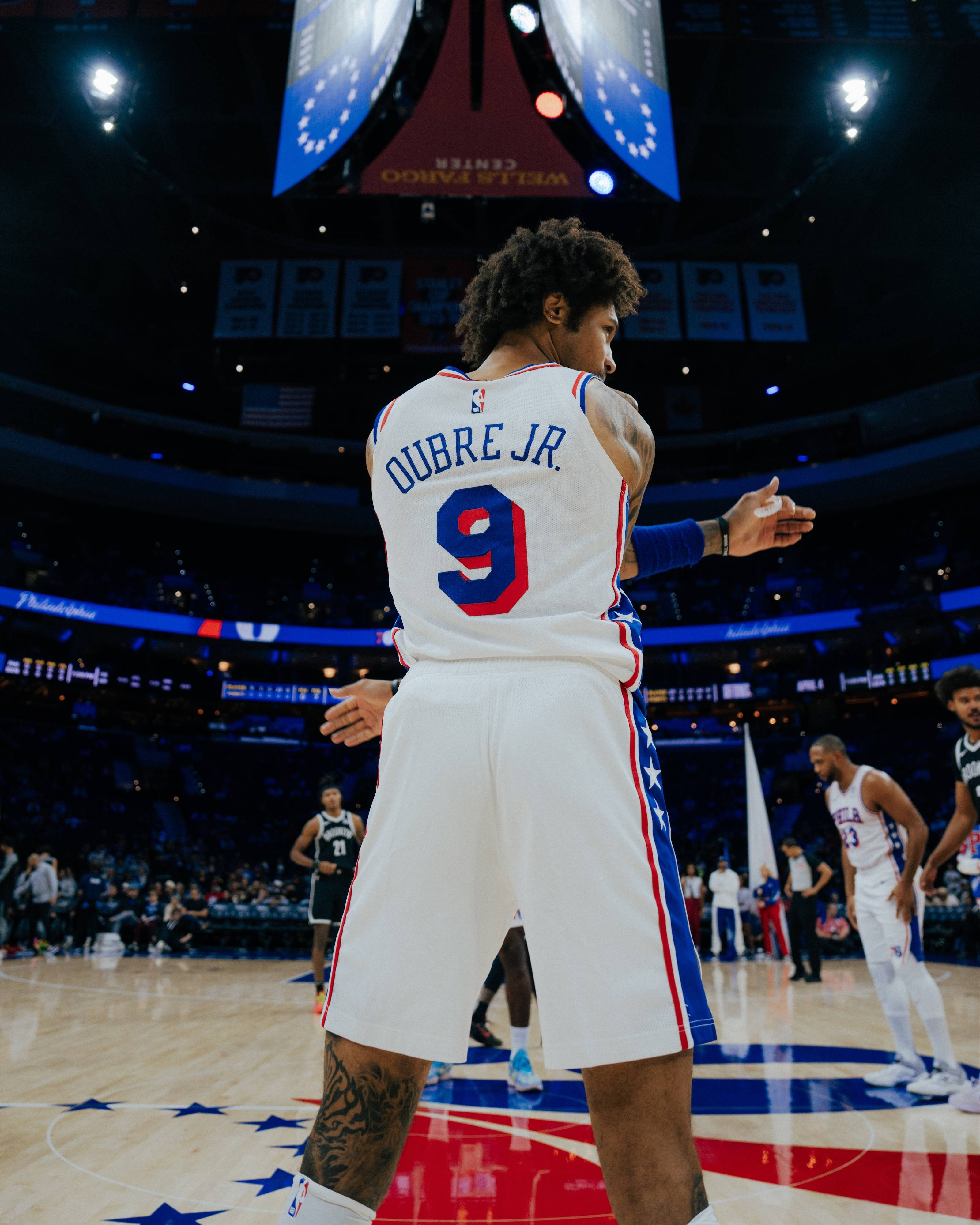 乐动体育官网 -浓眉哥关键节点战术调整，篮网带队取胜！(湖人队浓眉哥是谁)